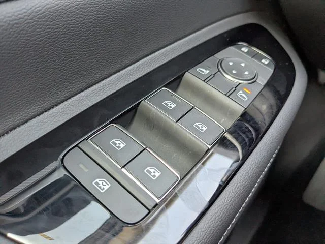 2025 Nissan Murano SL - Photo 22