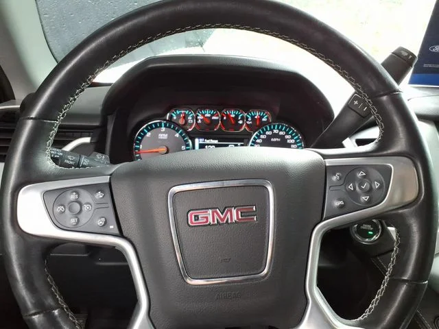 Used 2020 Blue GMC SLT image 24