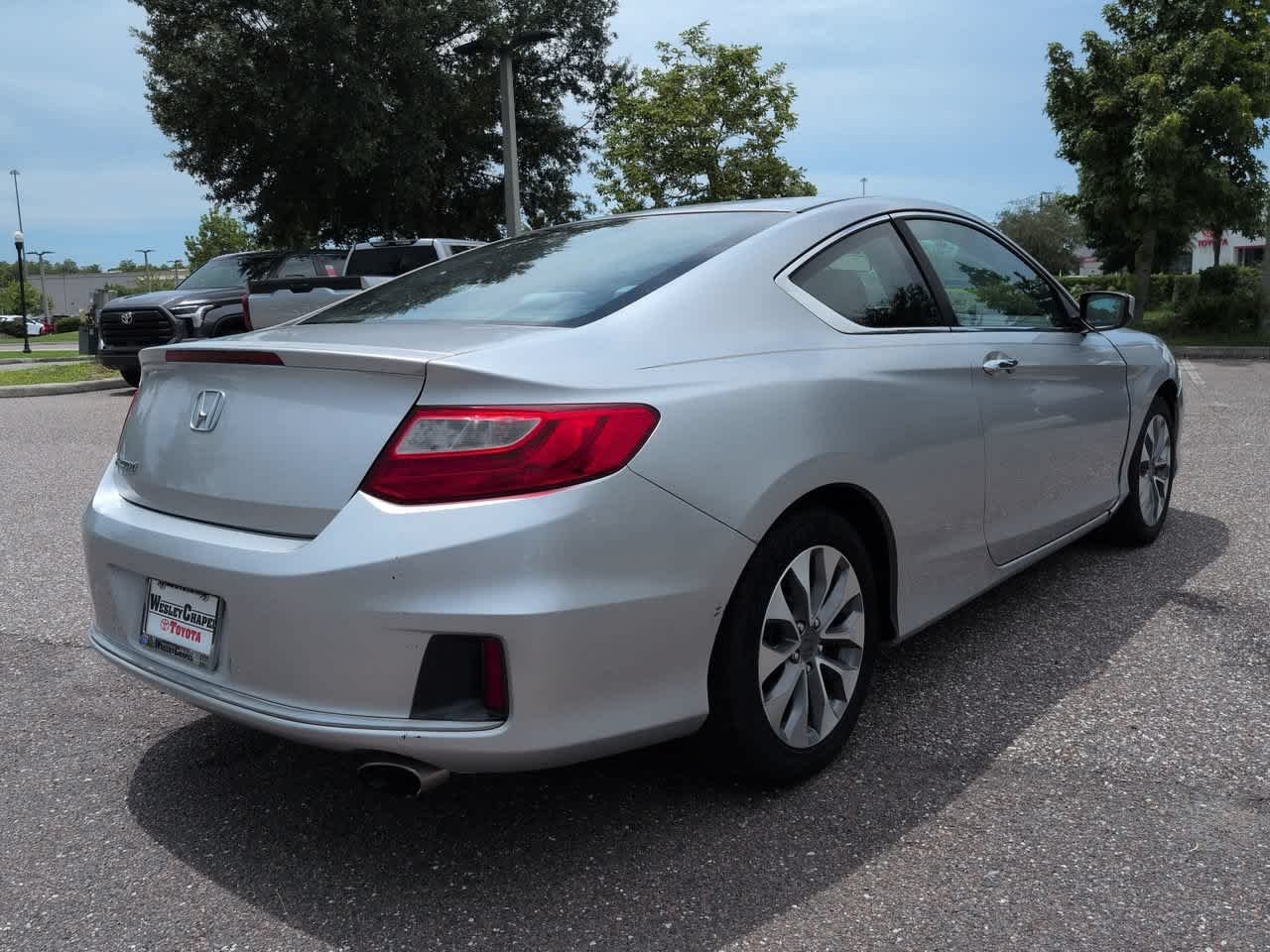Used 2014  Honda LX-S image 6