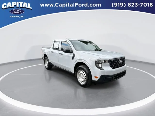 Used 2025 White Ford XL image 2