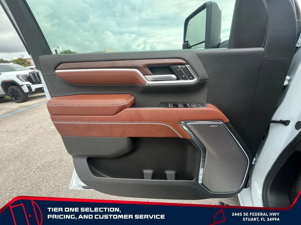 New 2026 Glacier White Tricoat GMC Denali Ultimate image 23