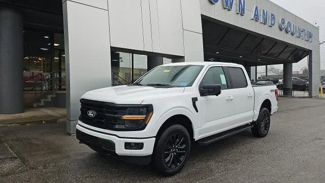 New 2026 Oxford White Ford XLT 4WD image 18