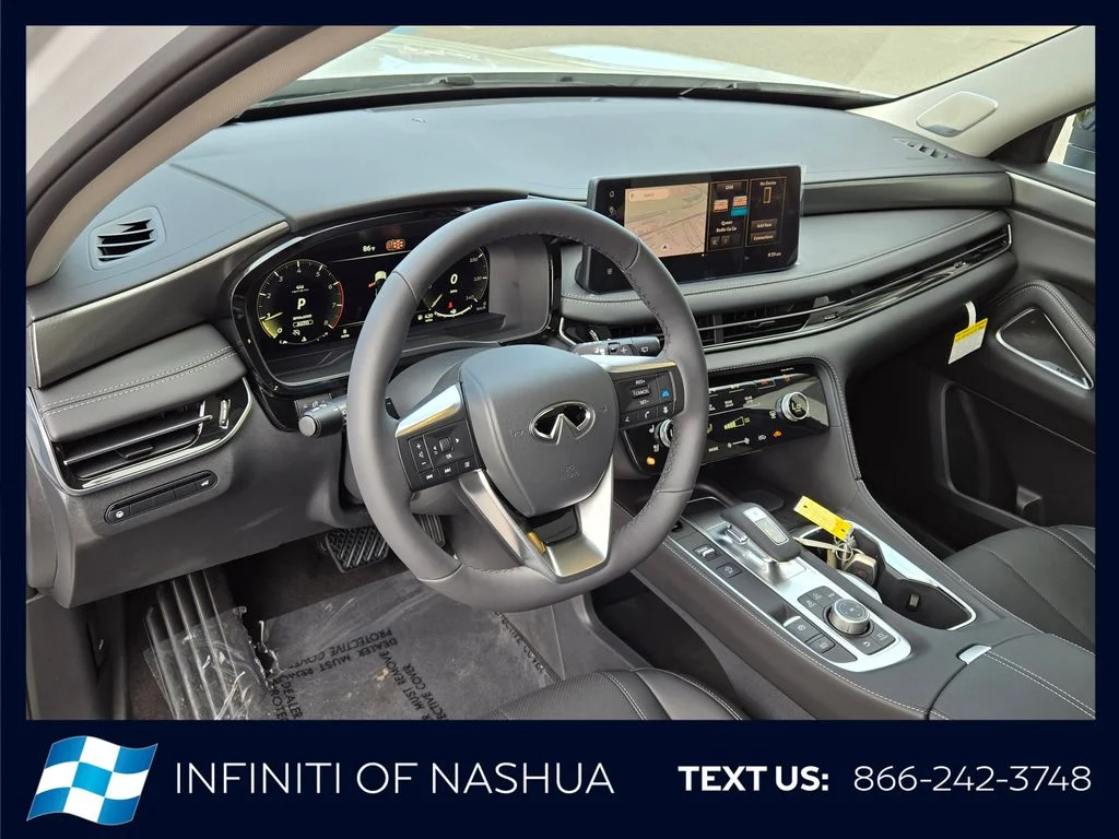 New 2027 RADIANT WHITE INFINITI Luxe AWD image 5