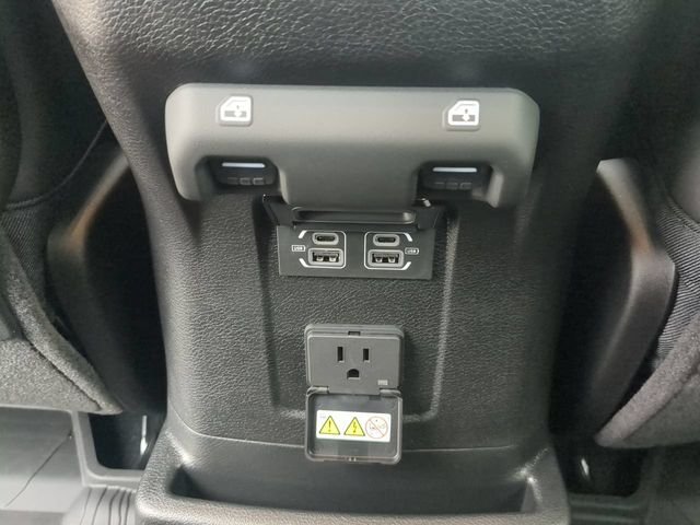New 2026 Tuscadero Pearlcoat Jeep Rubicon 392 image 16