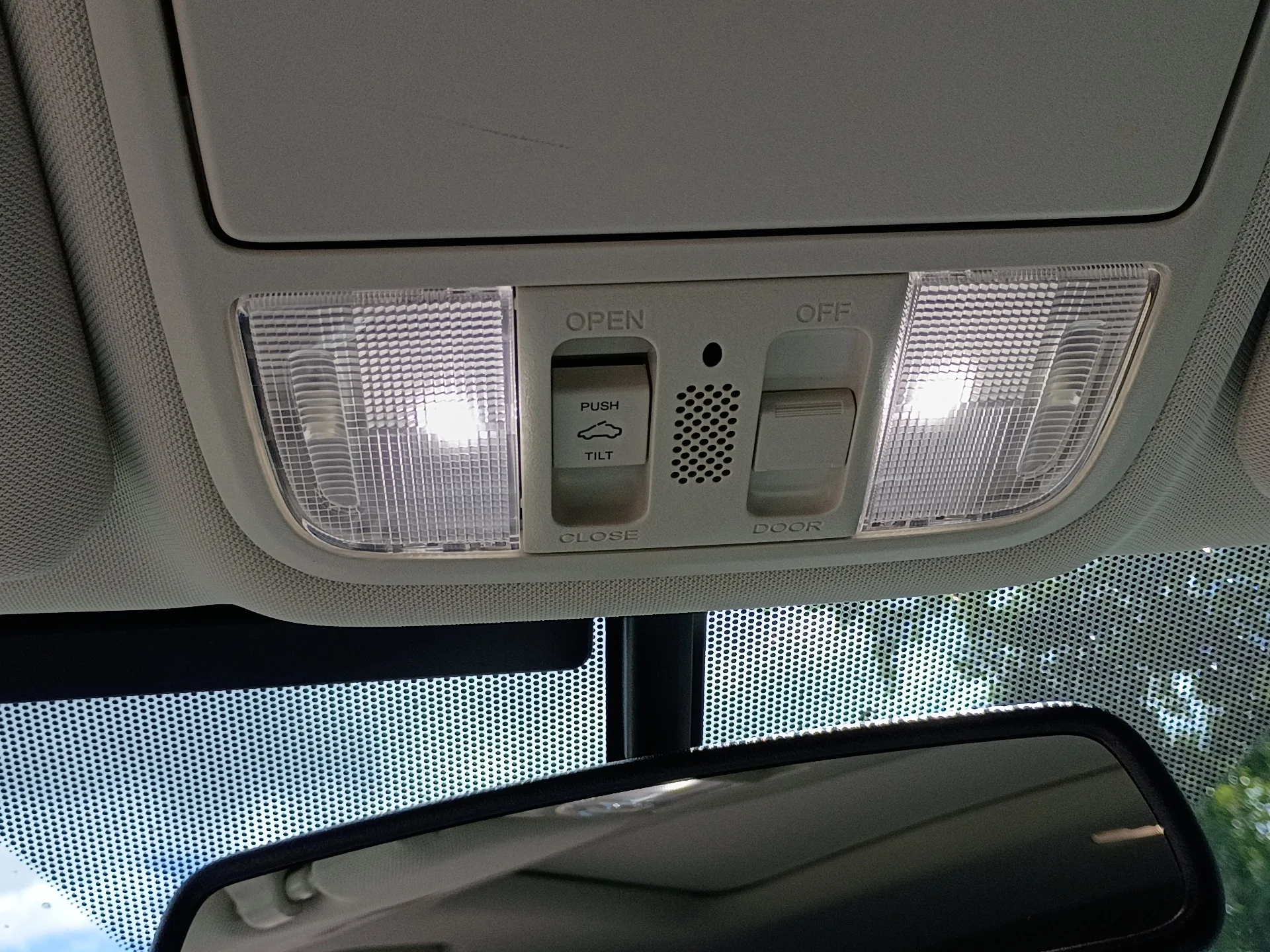 Certified Used 2016 BLUE Honda EX-L image 21