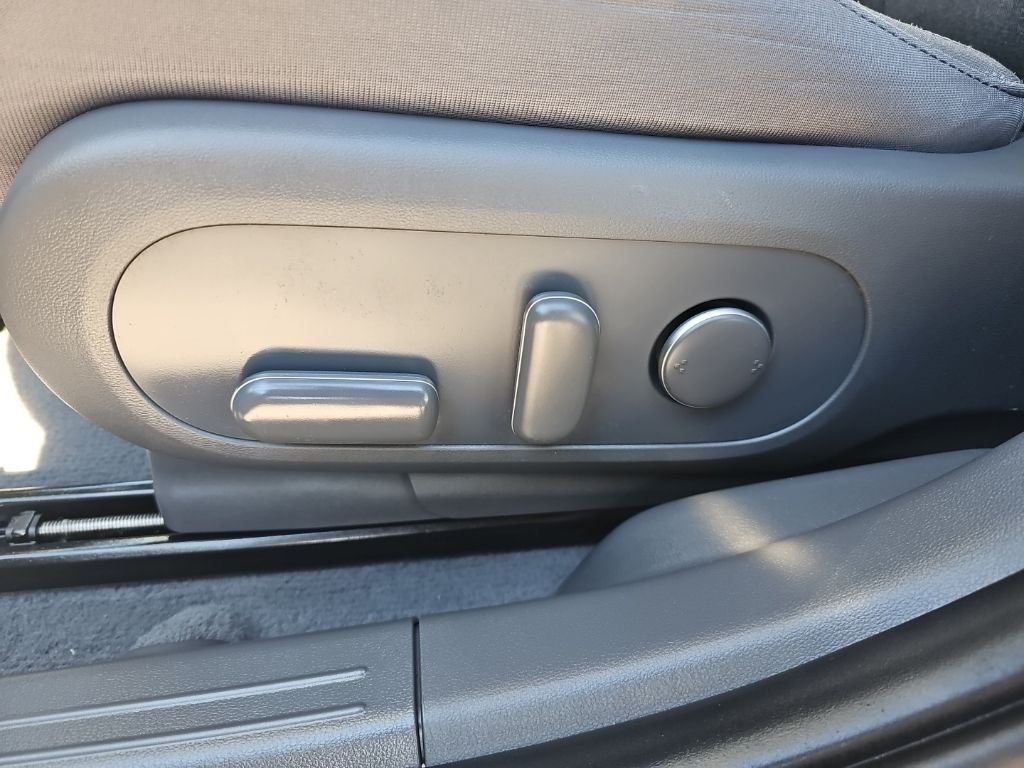 2024 Hyundai IONIQ 5 SEL - Photo 13