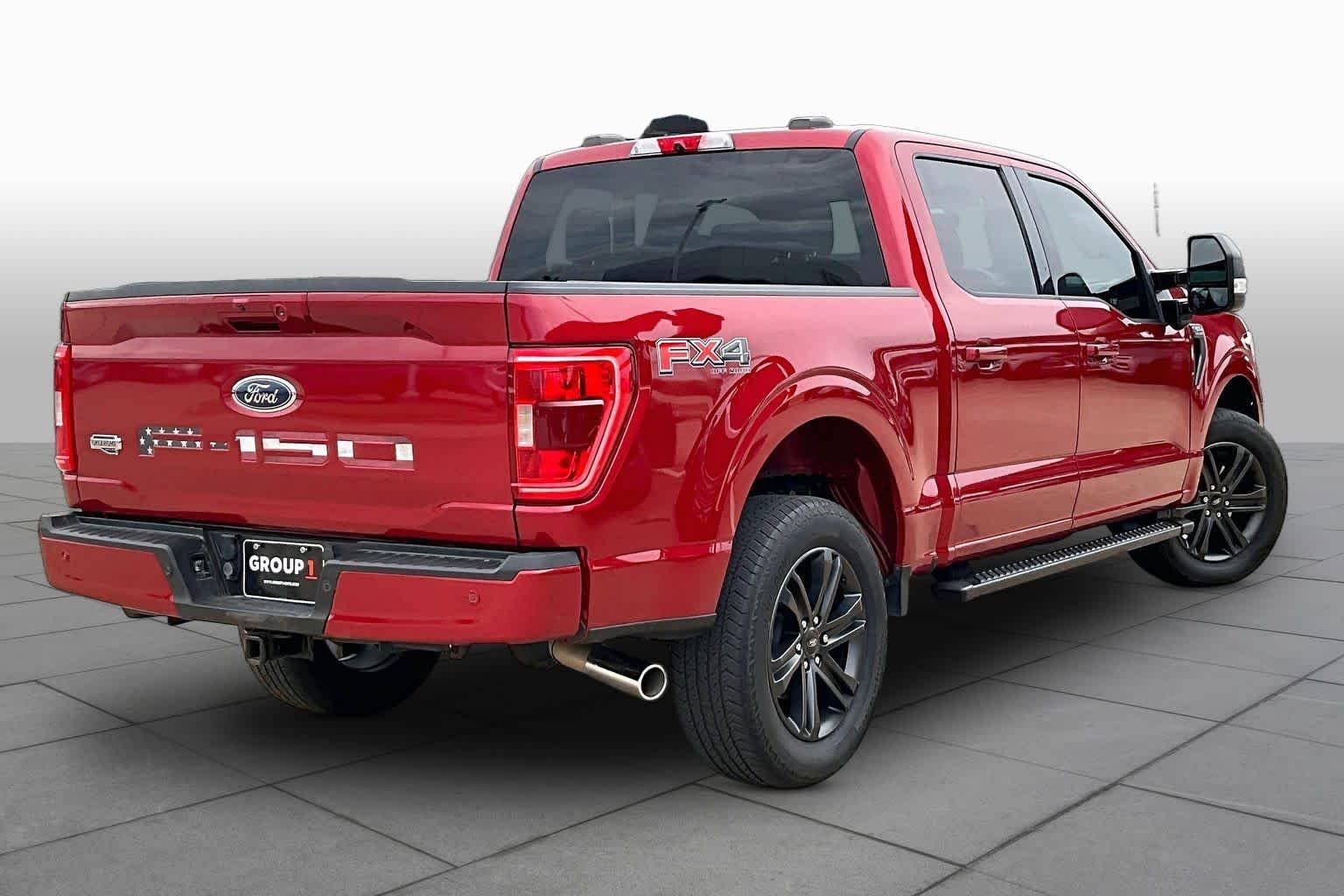 Used 2021 Rapid Red Metallic Tinted Clearcoat Ford XLT image 13