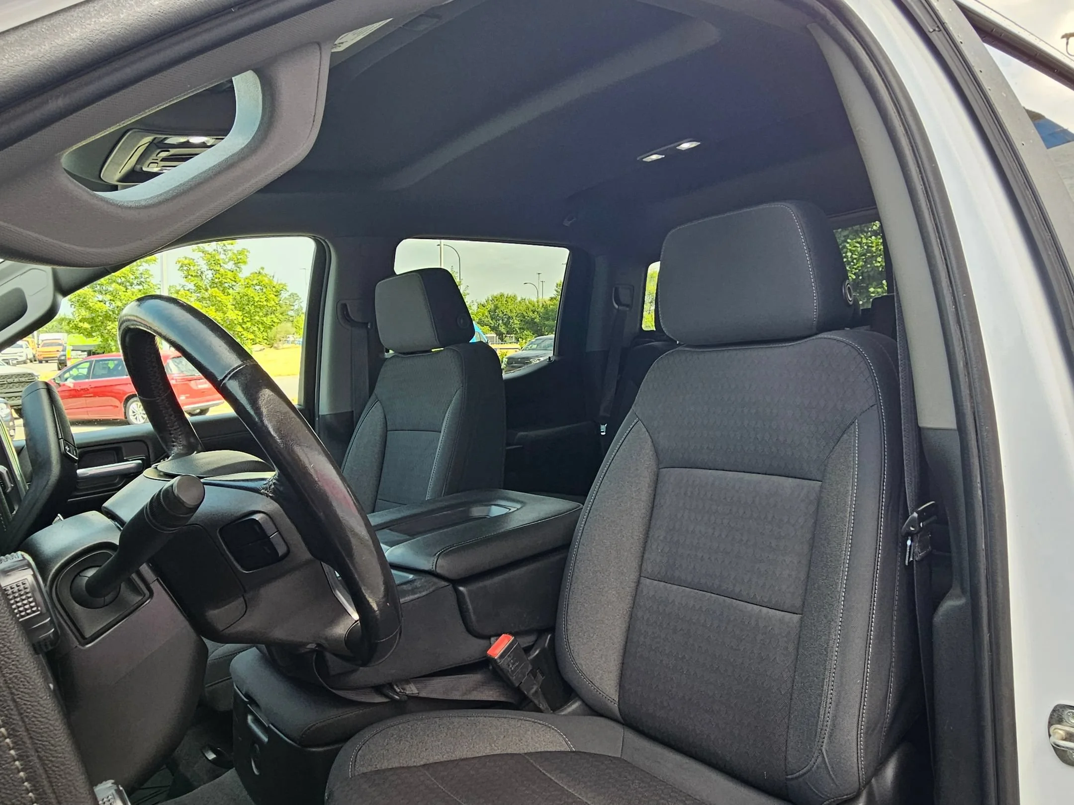 Used 2021 Summit White Chevrolet LT image 21