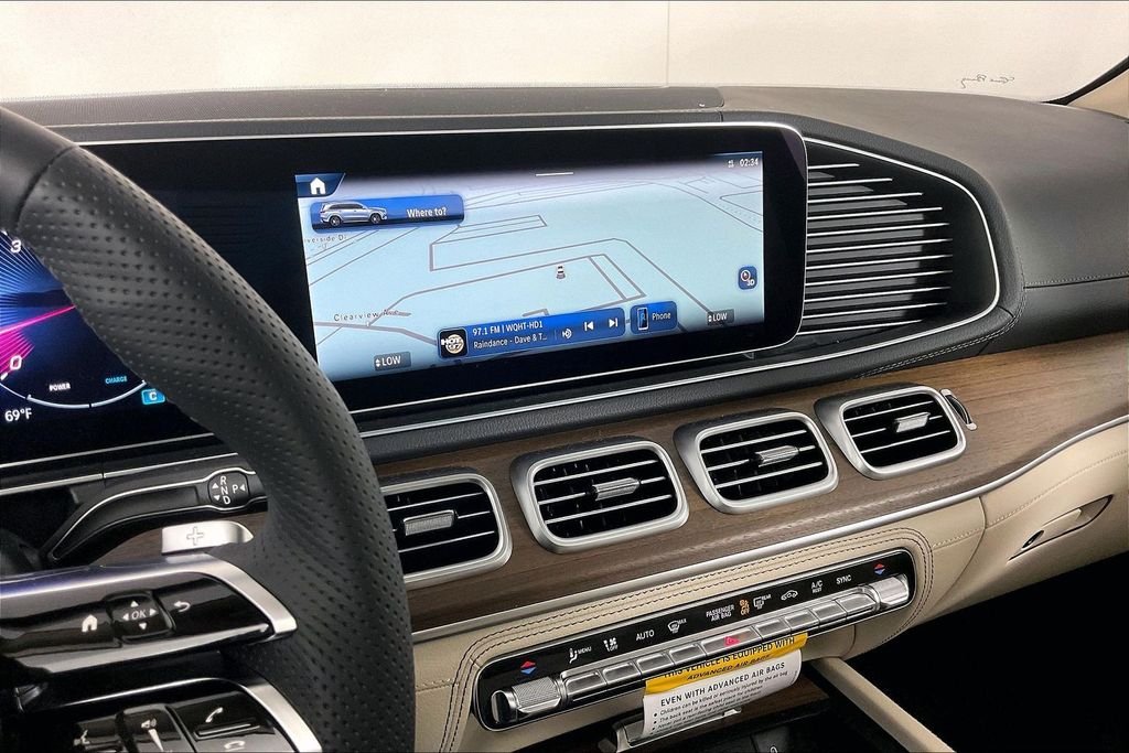 New 2026 Black Mercedes-Benz GLS 450 image 7