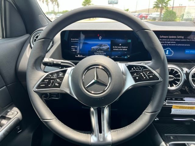 New 2026 Polar White Mercedes-Benz GLA 250 image 36