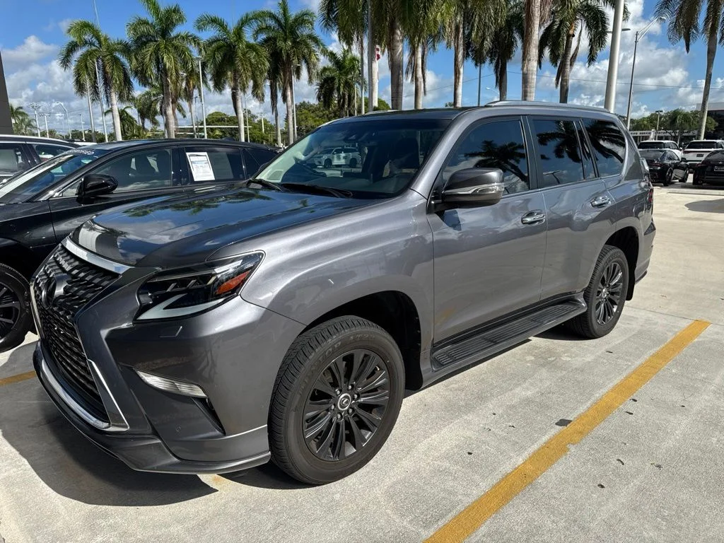 Certified Used 2023 NEBULA GRAY PEARL Lexus 460 image 2