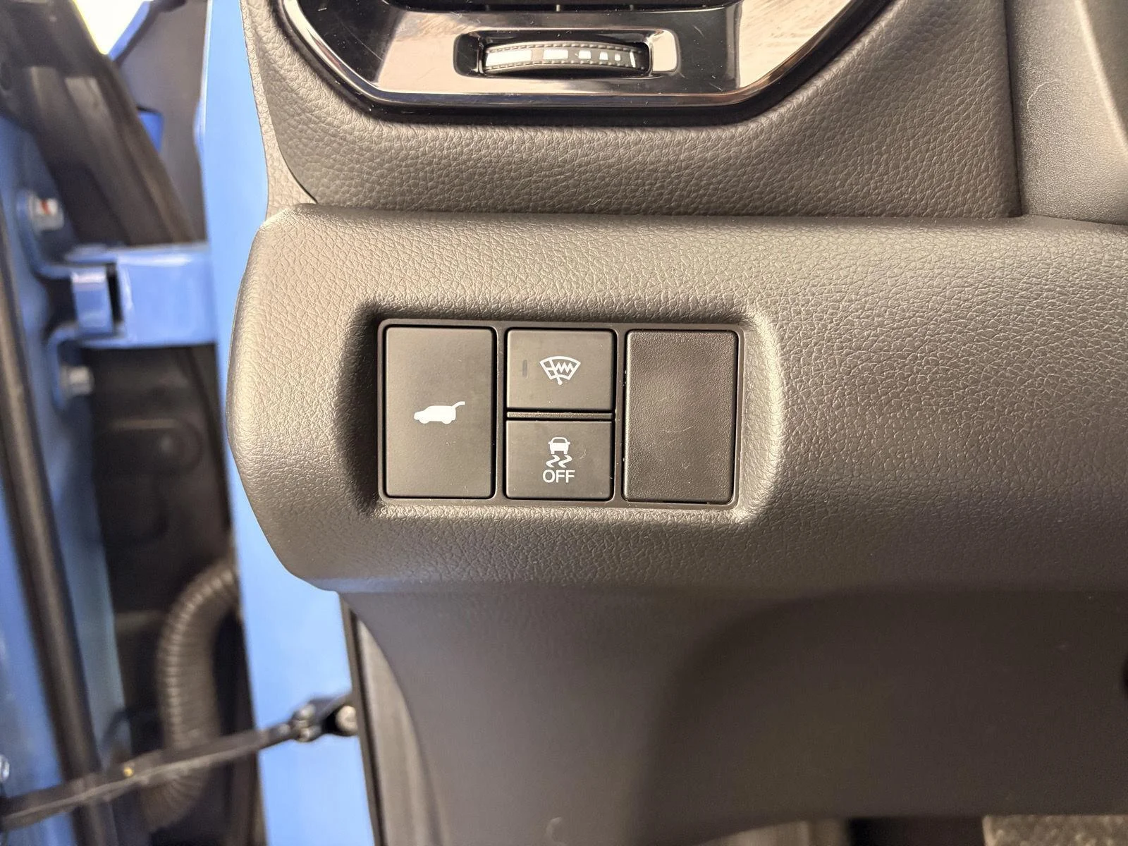 Used 2024 Diffused Sky Blue Pearl Honda TrailSport image 31