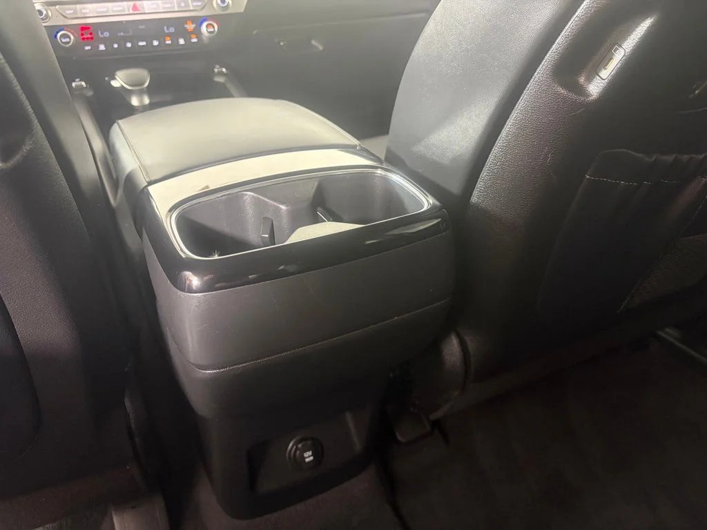 2024 Kia Telluride S - Photo 13