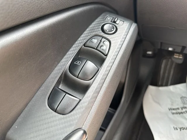 Used 2024 Silver Nissan 2.5 SV image 25