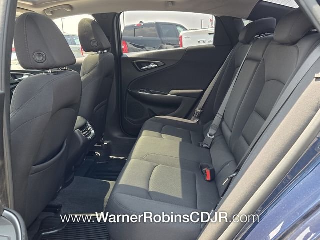 Used 2022 Blue Chevrolet LT image 5