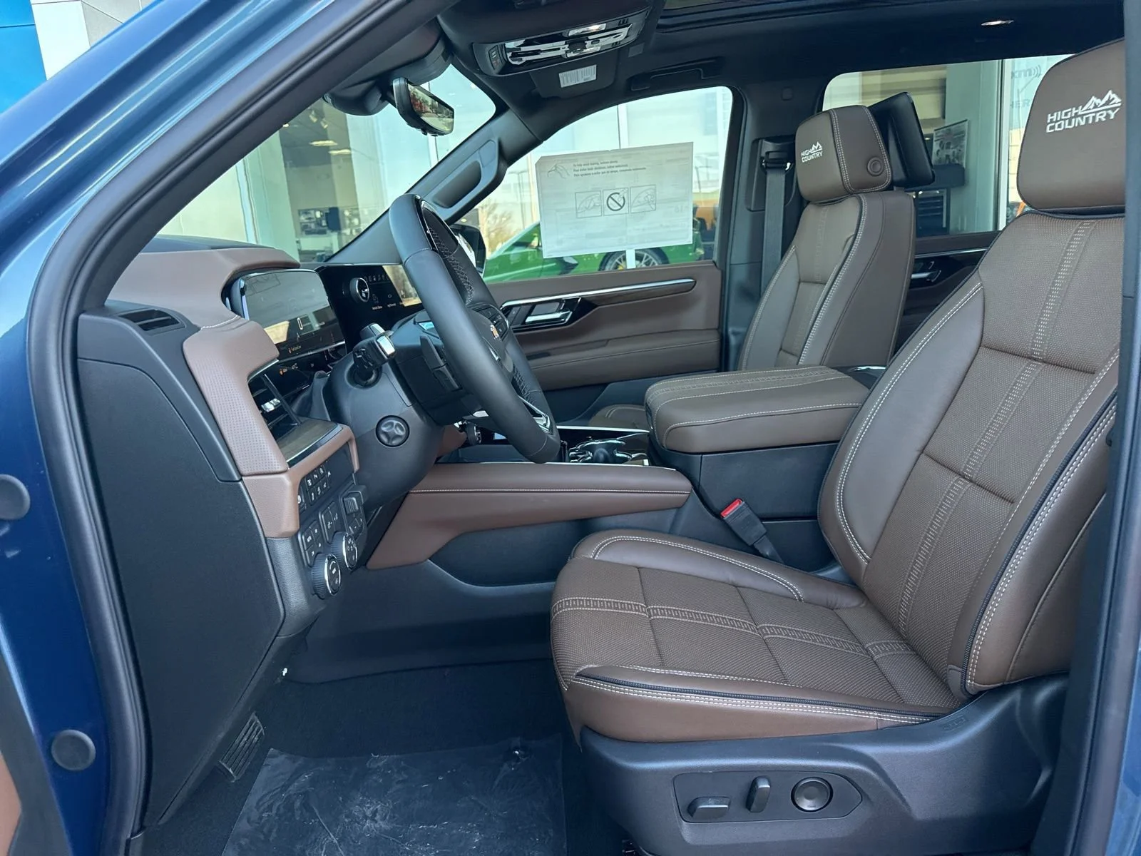 2026 Chevrolet Suburban High Country - Photo 19