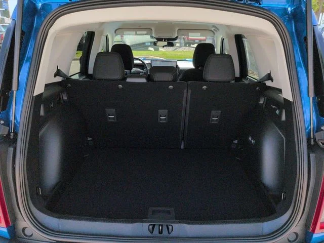 New 2026 Velocity Blue Metallic Ford Big Bend® image 13