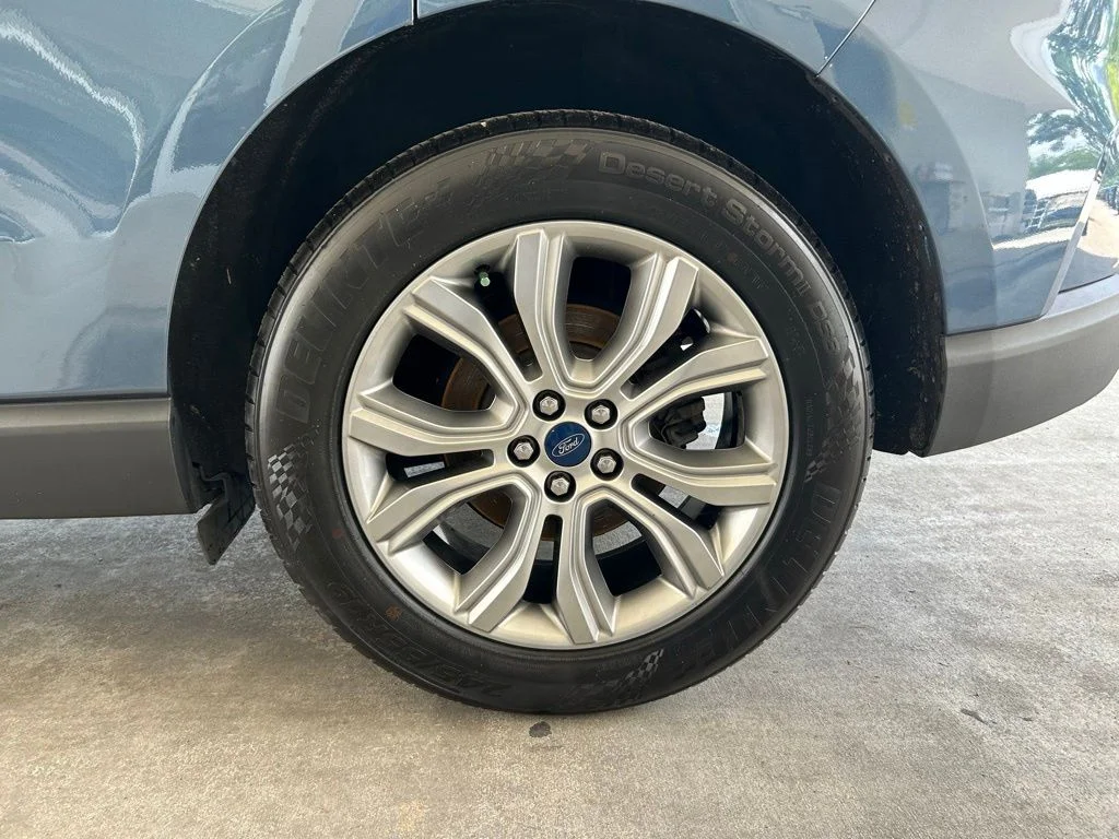 Used 2019 Blue Ford Titanium image 15