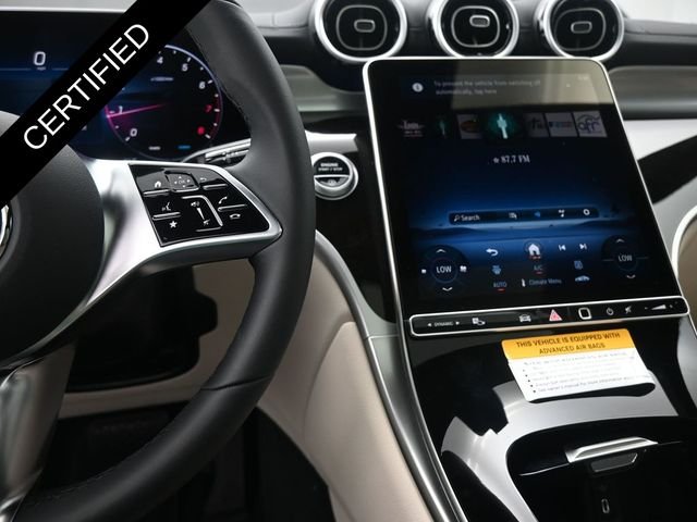 Used 2025 White Mercedes-Benz GLC 300 image 28