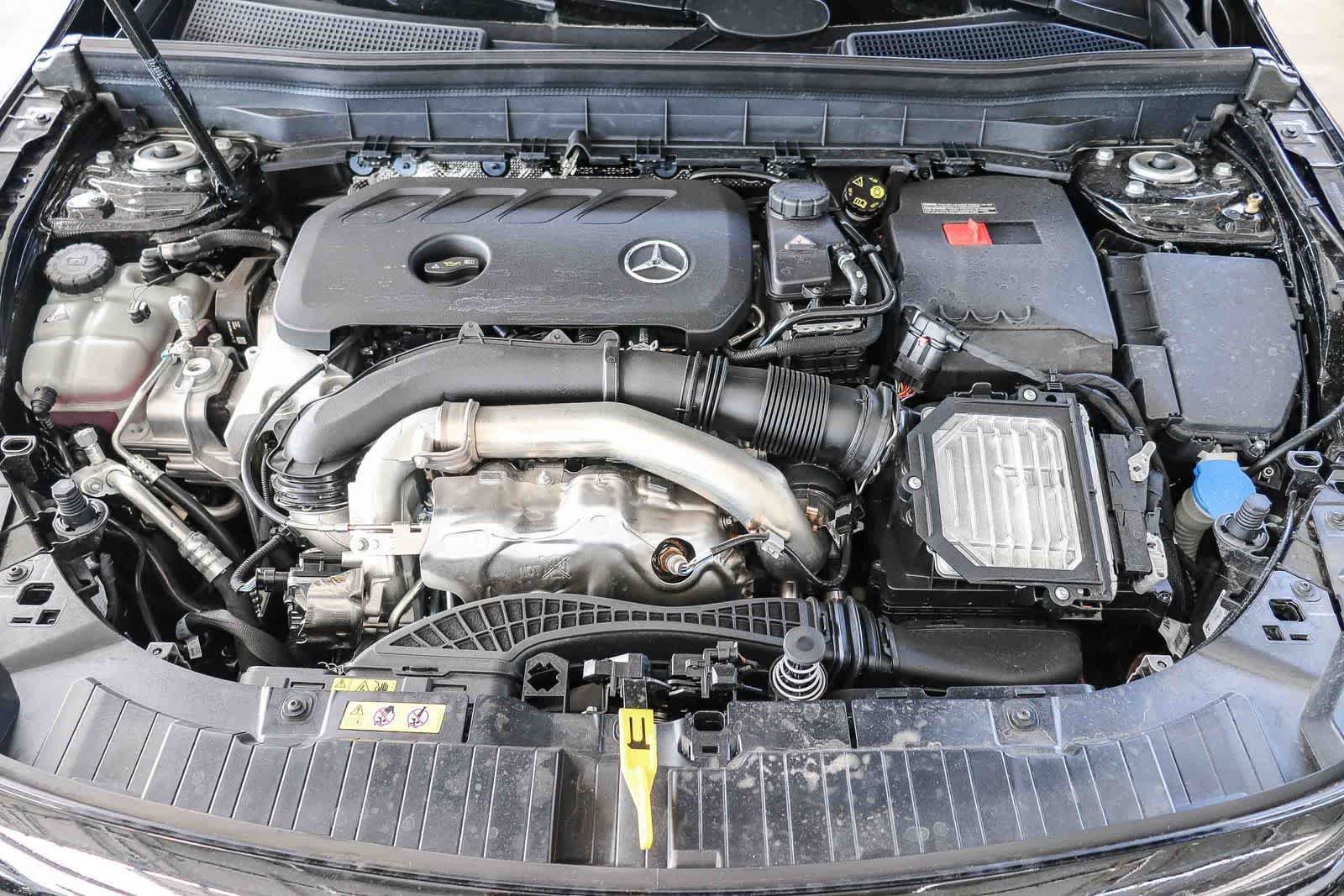 New 2026 Night Black Mercedes-Benz GLB 250 image 12