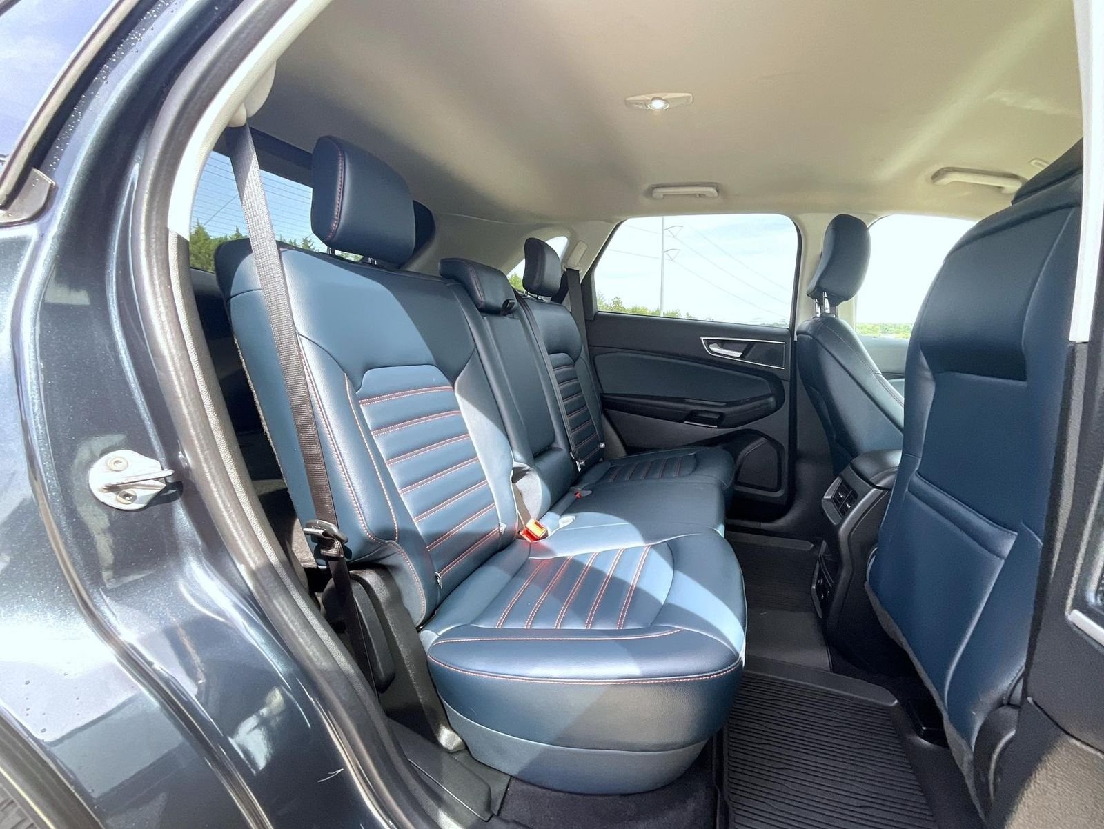 Used 2024 Blue Ford SEL image 20