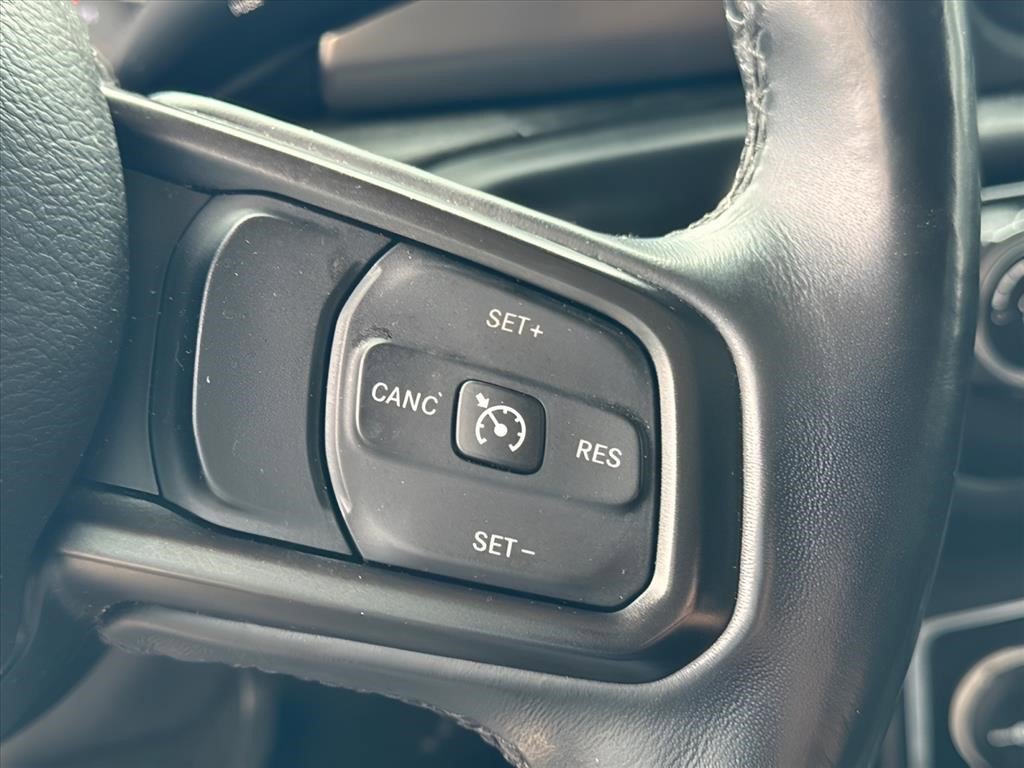Used 2018 Sting-Gray Clearcoat Jeep Sport S image 16