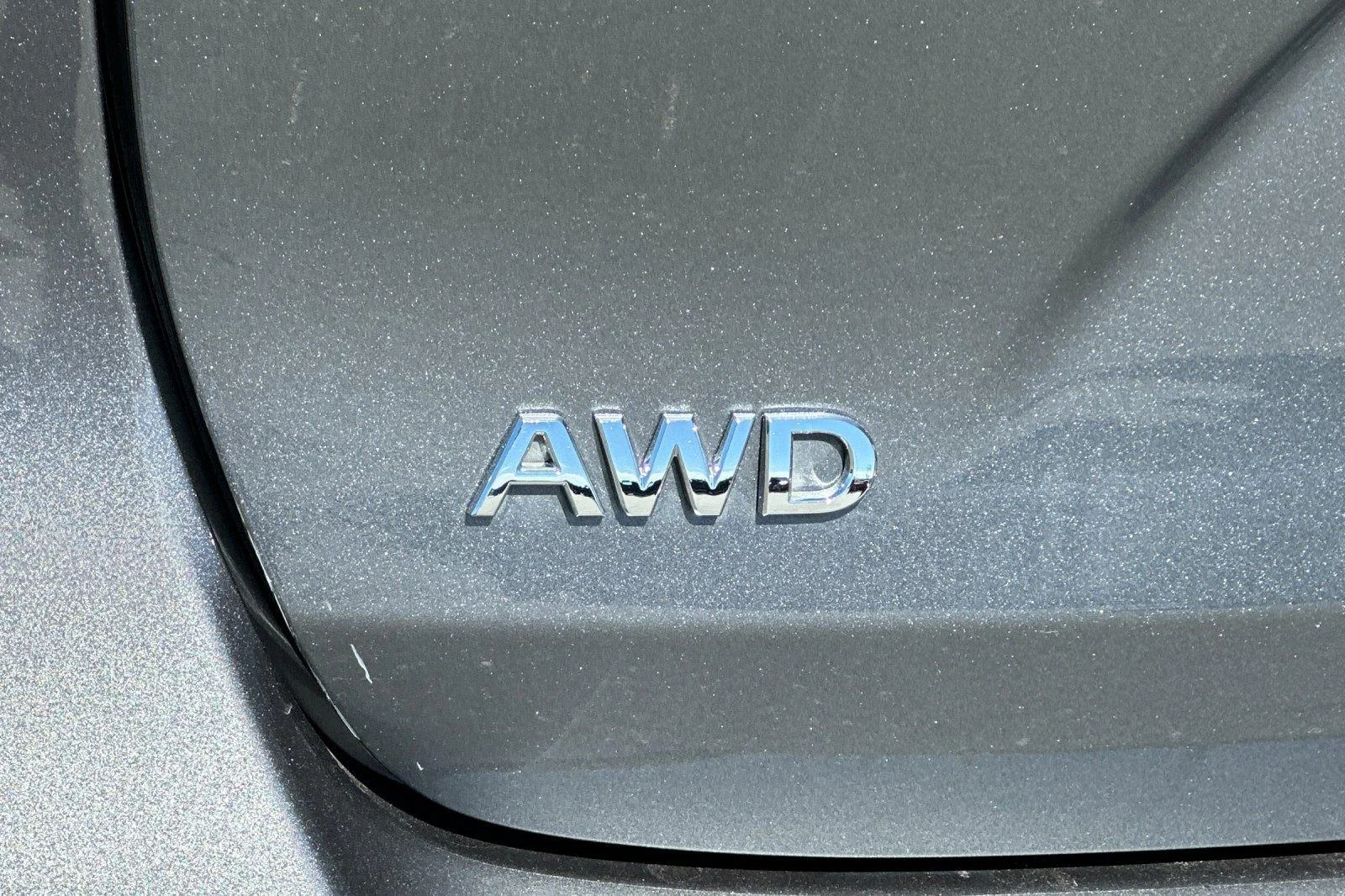 Used 2022 Slate Gray INFINITI LUXE image 27