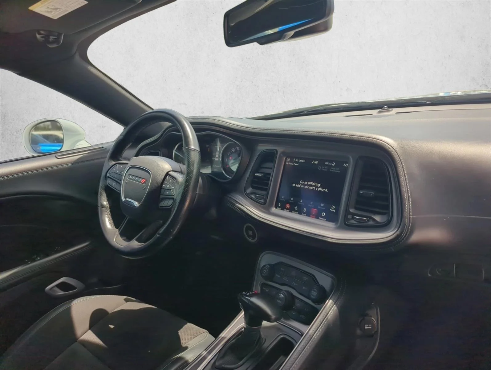Used 2023 White Knuckle Clearcoat Dodge R/T image 23