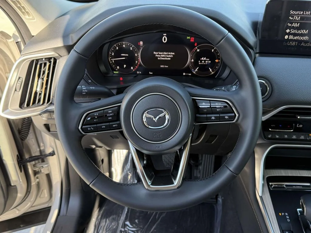 New 2026 Platinum Mazda 3.3 Turbo Premium image 17