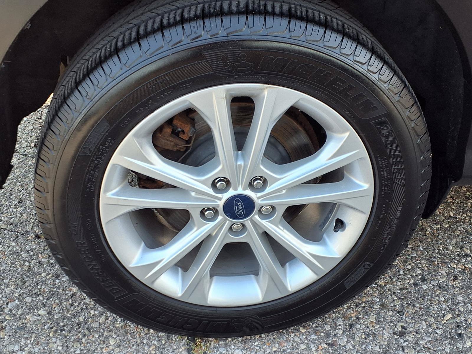 Certified Used 2017 Canyon Ridge Ford SE image 25