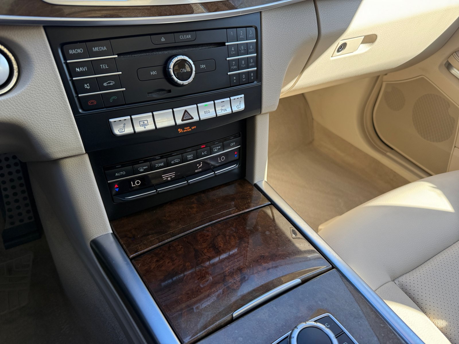 Used 2016 White MERCEDES-BENZ E 350 image 13