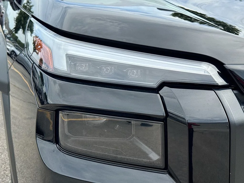 New 2026 Black Subaru Premium image 40