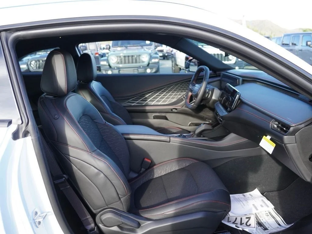 New 2026 White Knuckle Exterior Paint Dodge R/T Scat Pack image 10