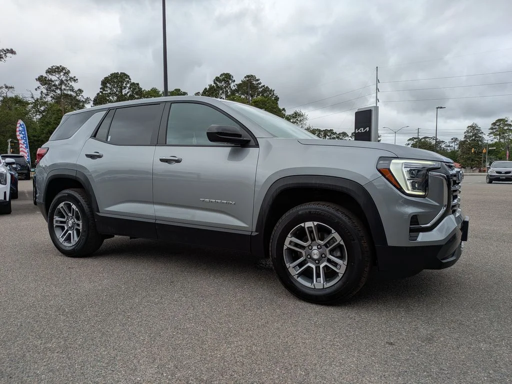 2025 GMC Terrain Elevation AWD's photo