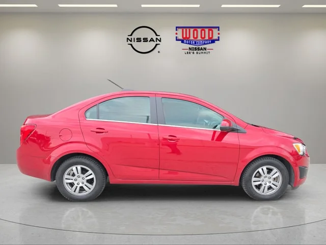 Used 2015 Crystal Red Tintcoat Chevrolet LT image 2