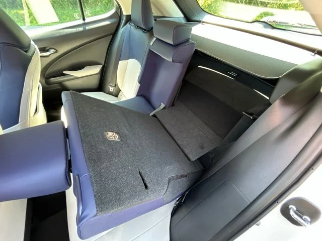 Used 2020 White Lexus 250h Base image 32