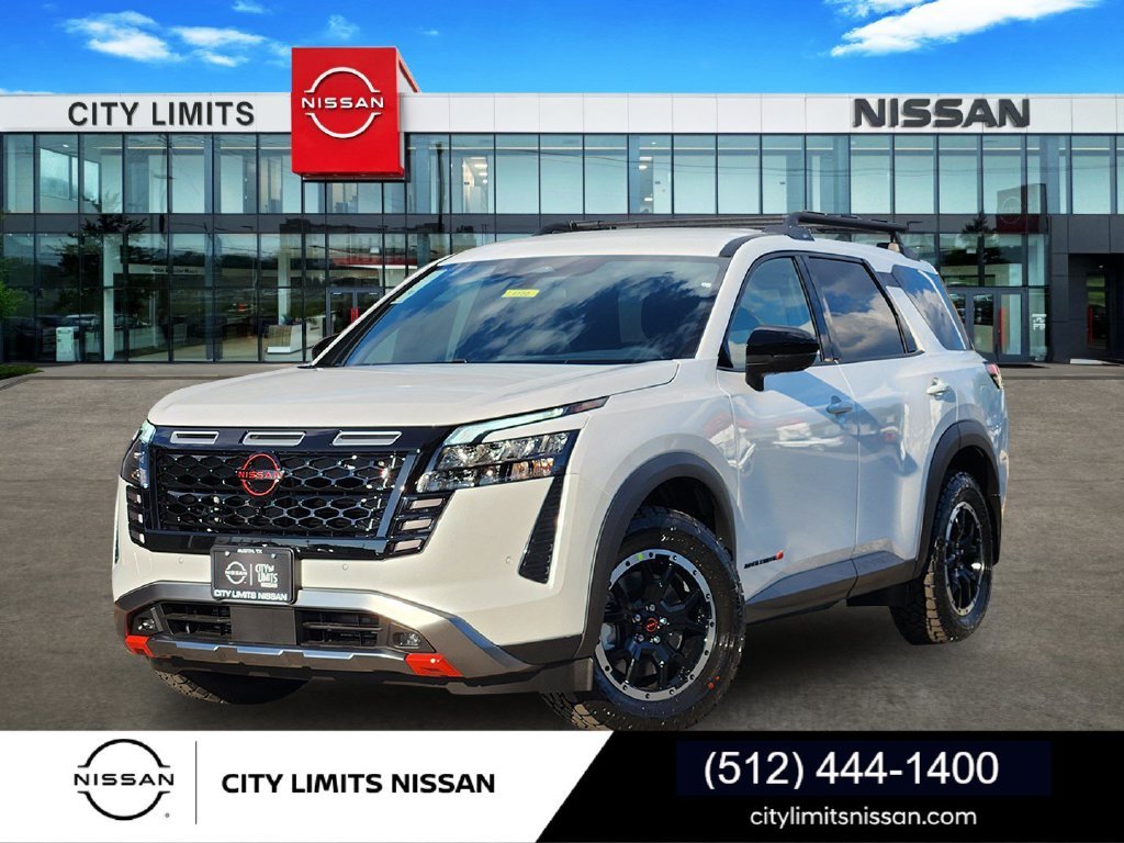 Everest White Pearl TriCoat 2026 Nissan Pathfinder SUV / Crossover All-Wheel Drive 