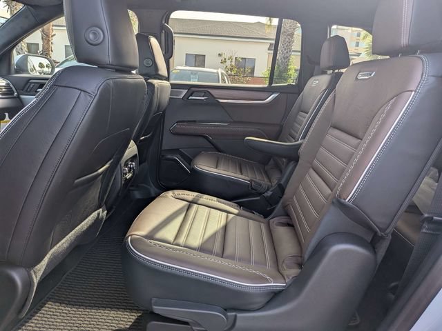 New 2026 Glacier White Tricoat GMC Denali Ultimate image 15