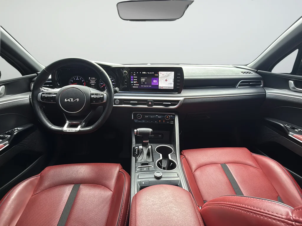 Used 2023 Gray Kia GT-Line image 17