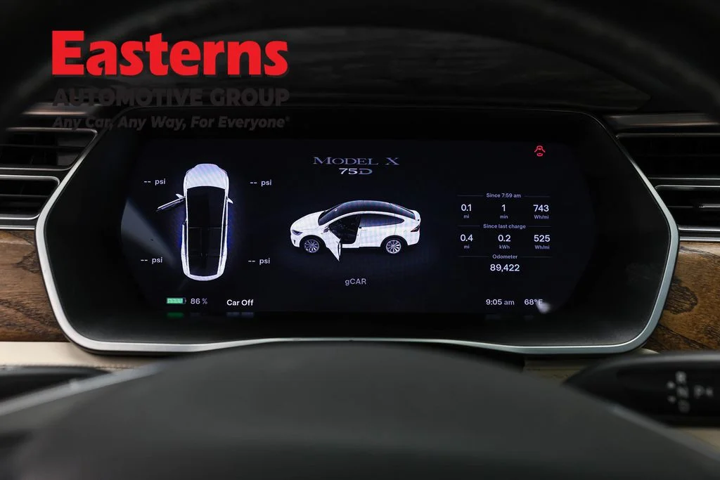 Used 2018 White Tesla 75D image 15