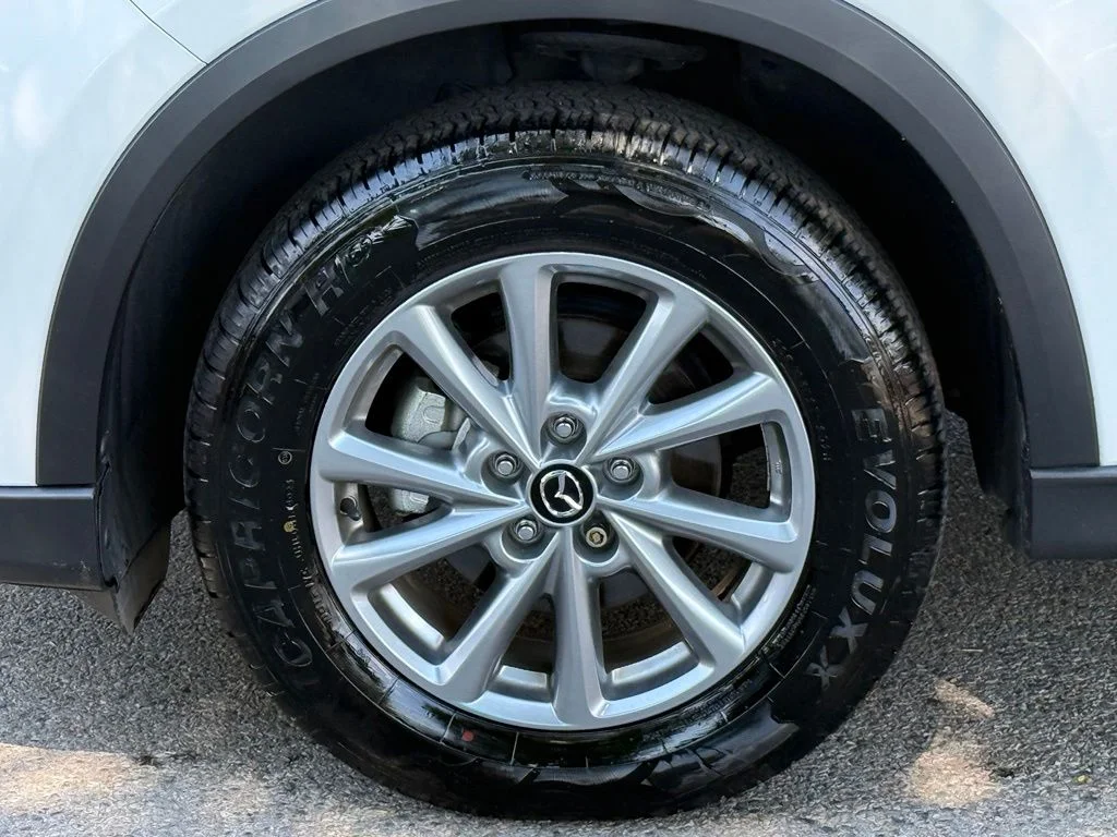 Used 2023 Rhodium White Metallic Mazda 2.5 S Preferred Package image 6