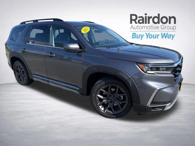 2023 Honda Pilot Elite AWD's photo