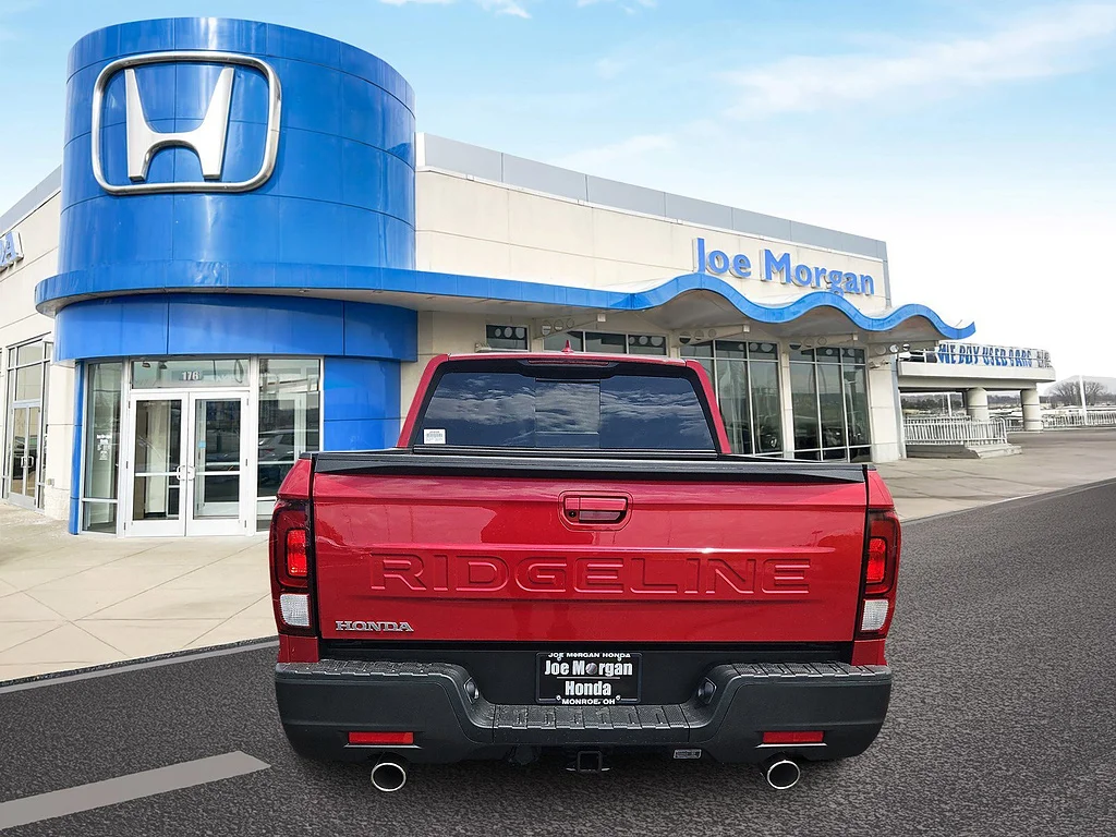 New 2026 Radiant Red Metallic II Honda RTL image 4