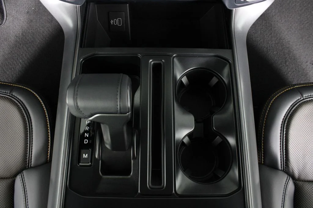 New 2026 White Ford Tremor image 27