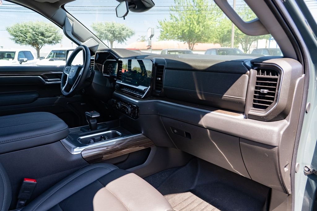 Used 2026 Cypress Gray Chevrolet LT Trail Boss image 36