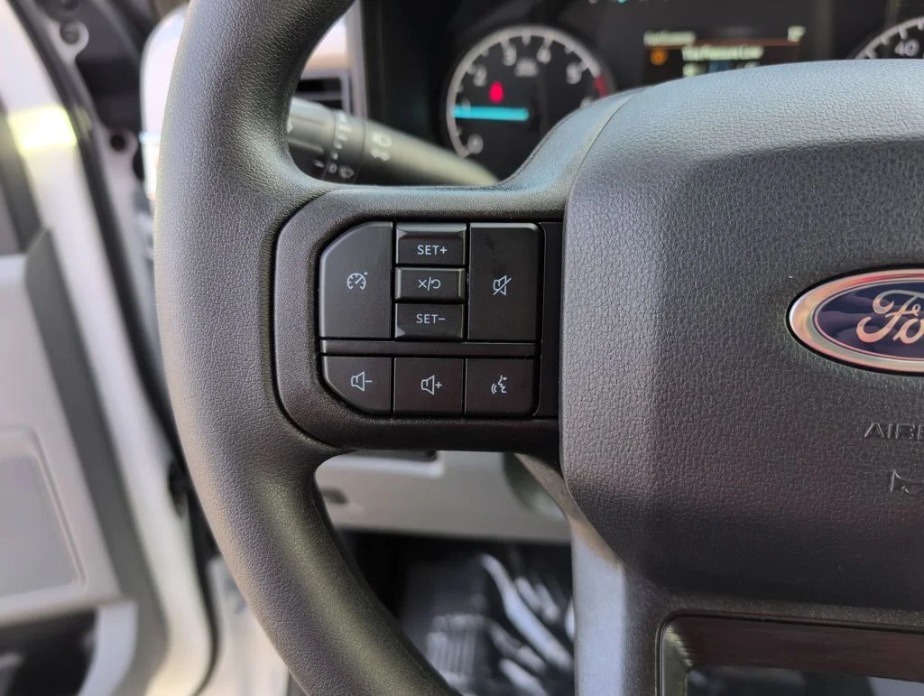 New 2026 White Ford XLT image 30