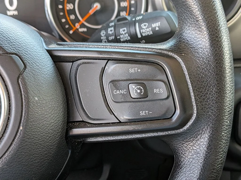 Used 2023 Silver Jeep Sport image 21