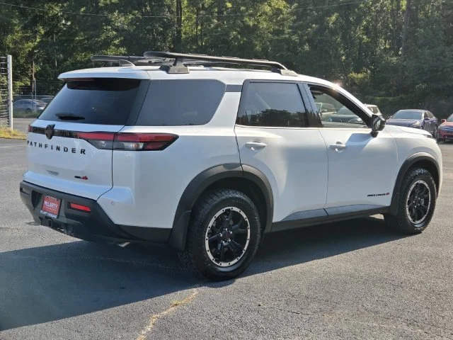 New 2026 Everest White Pearl TriCoat Nissan Rock Creek® image 5