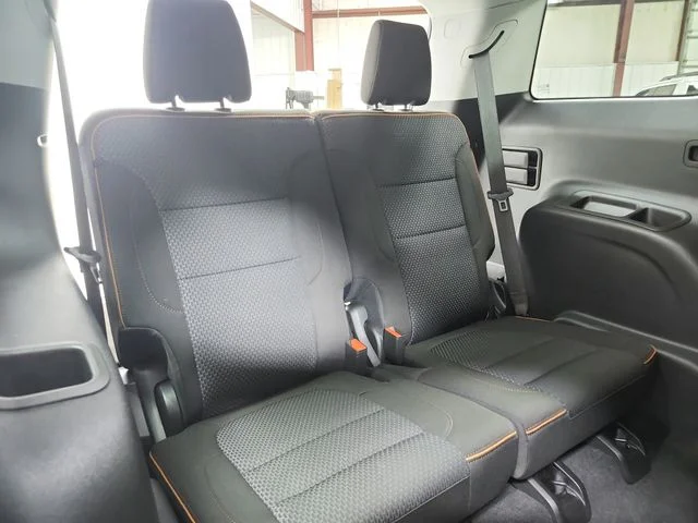 Used 2023 White GMC AT4 image 48