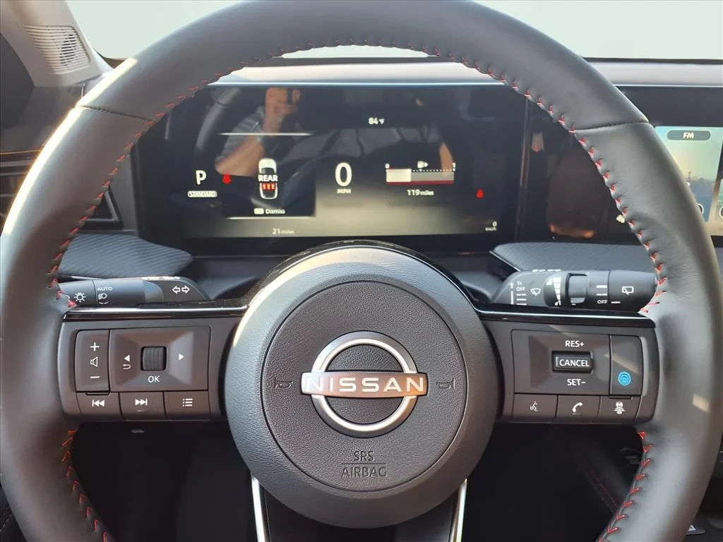 2025 Nissan Kicks SR - Photo 29